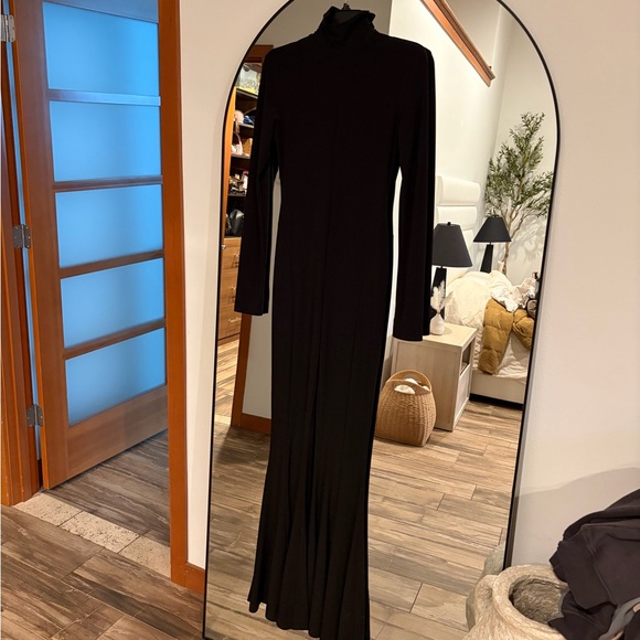 Norma Kamali Black Flare Jumpsuit - Picture 3 of 5